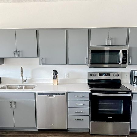 Sleepover 1Bd 1Ba Des Moines Apartments Esterno foto