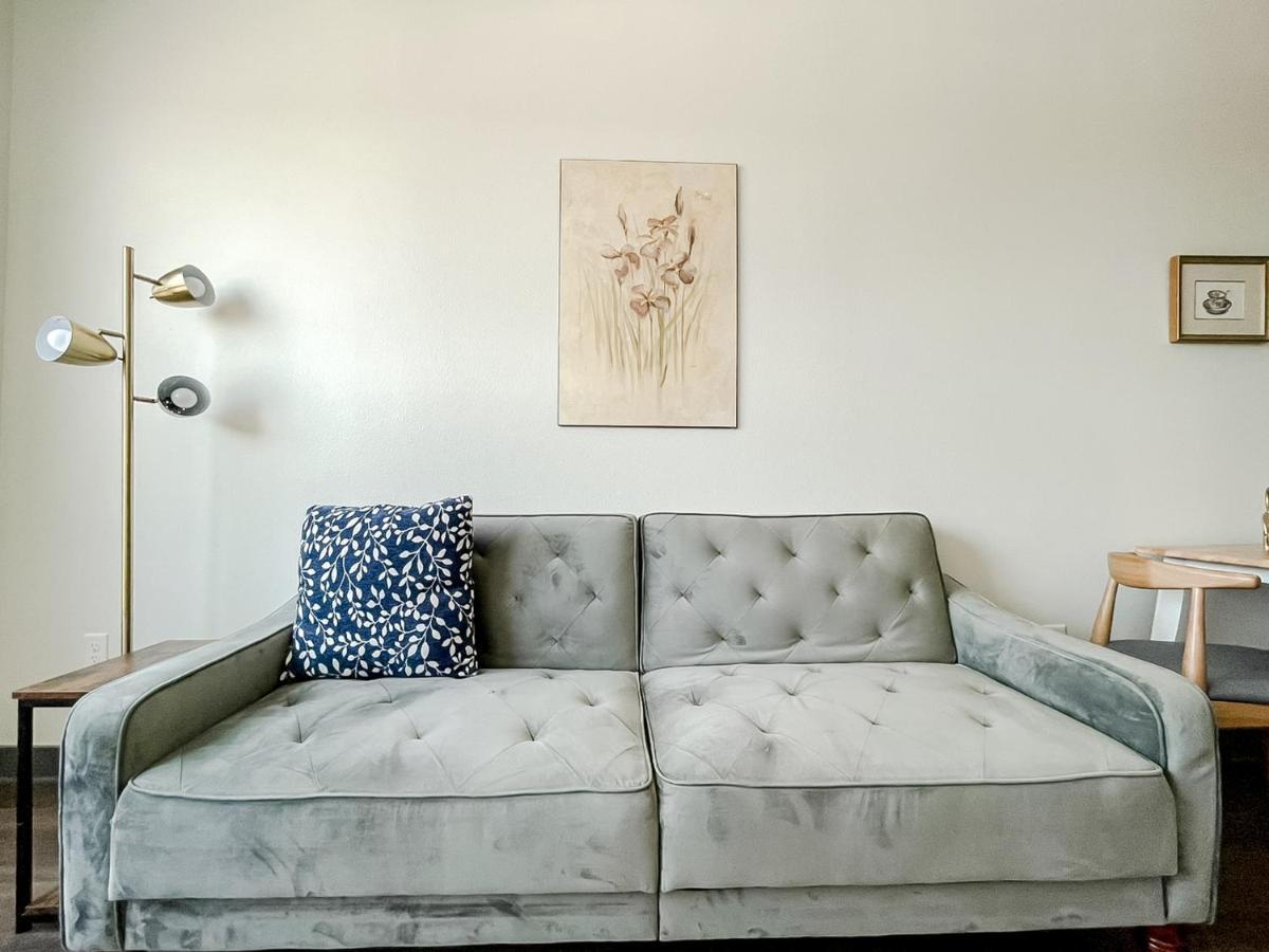 Sleepover 1Bd 1Ba Des Moines Apartments Esterno foto