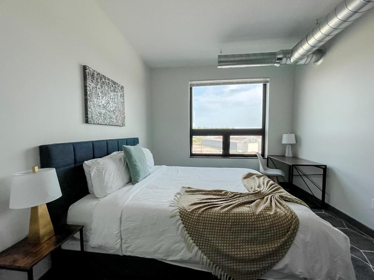 Sleepover 1Bd 1Ba Des Moines Apartments Esterno foto
