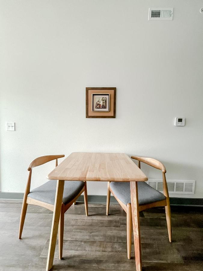Sleepover 1Bd 1Ba Des Moines Apartments Esterno foto