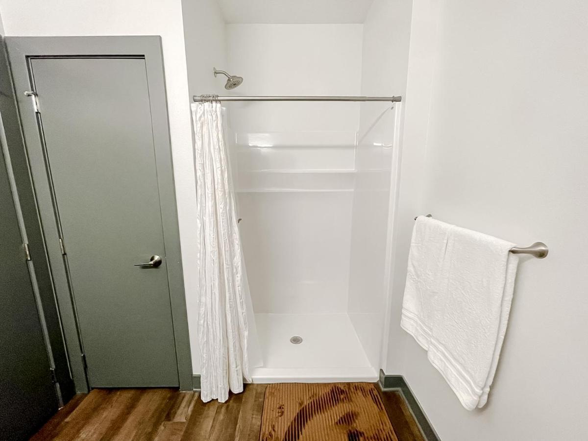 Sleepover 1Bd 1Ba Des Moines Apartments Esterno foto