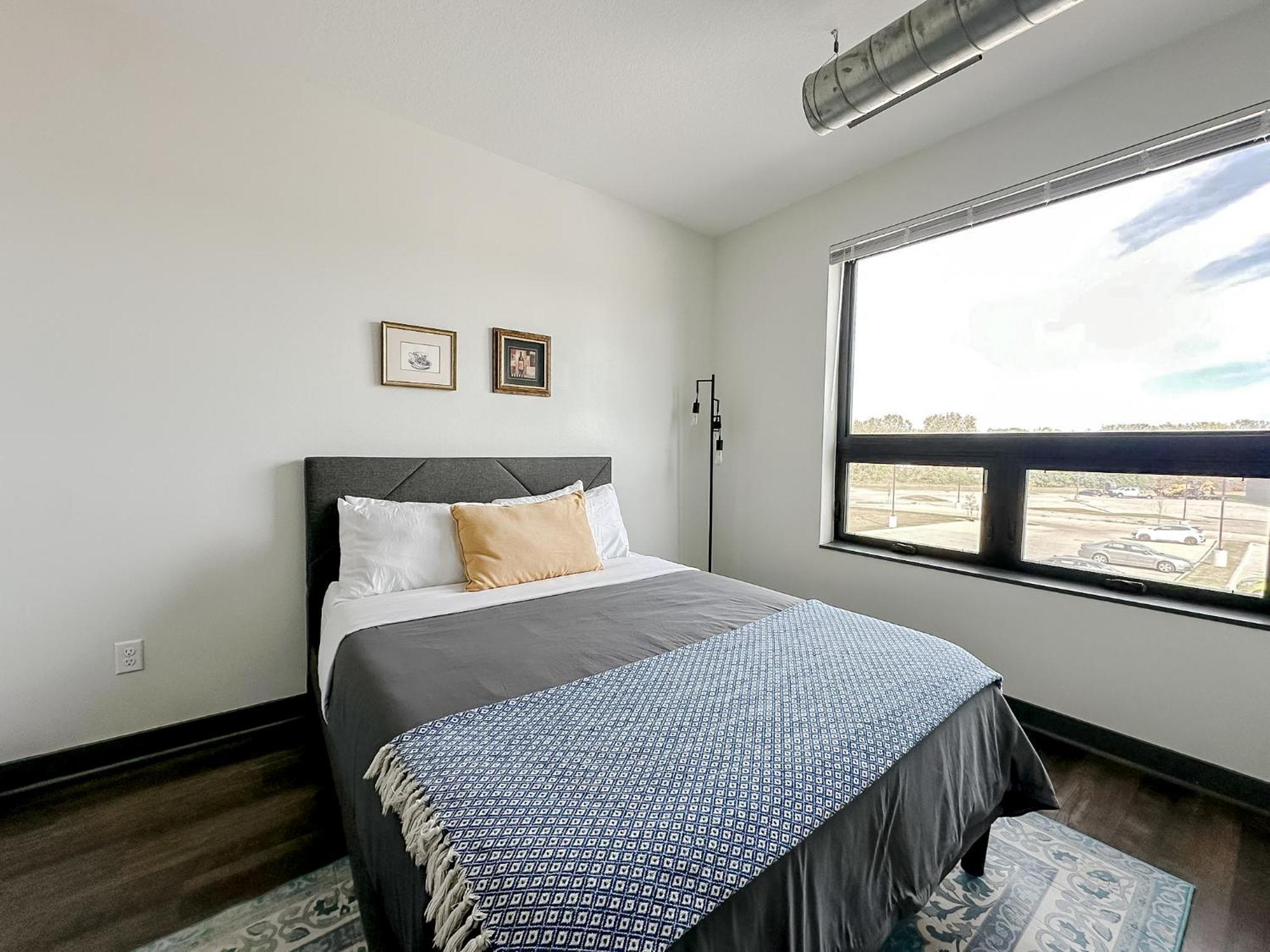 Sleepover 1Bd 1Ba Des Moines Apartments Esterno foto
